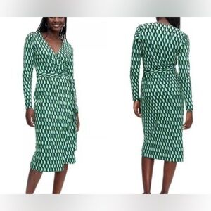 New with tags Diane Von Furstenberg Elegant Wrap Dress XS Sunday Brunch